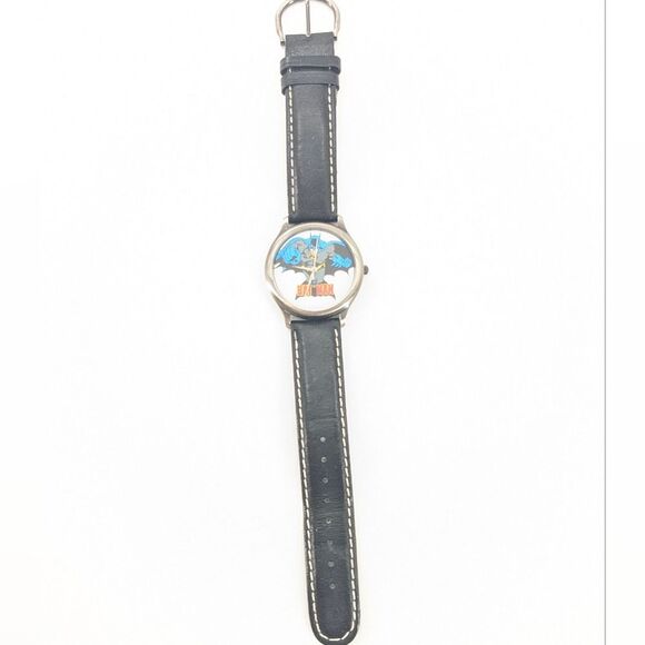 Vintage 1989 Fossil Batman Silver Black Leather Watch - Picture 2 of 10